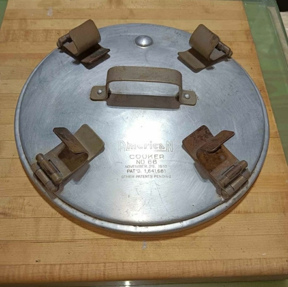 Old American Pressure Cooker - Picture 3 of 7